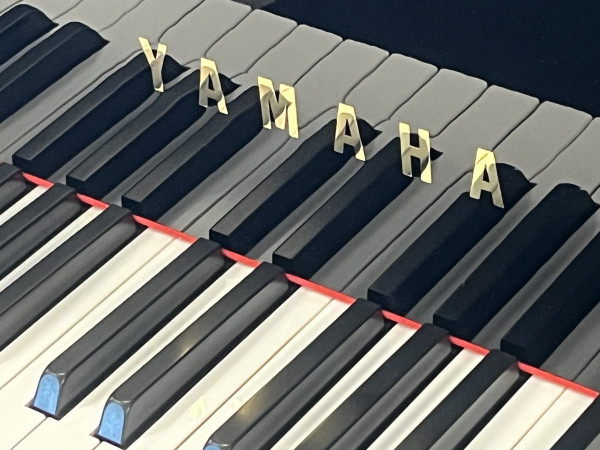 1993 Yamaha G2 grand piano